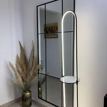 Apartment Flower Paradise Near Acropoli